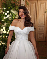 Elegant White Sweetheart Ball Gown Off-The-Shoulder Beaded Sleeveless Cathedral Train Ruffles Satin Wedding Dresses With Pearls